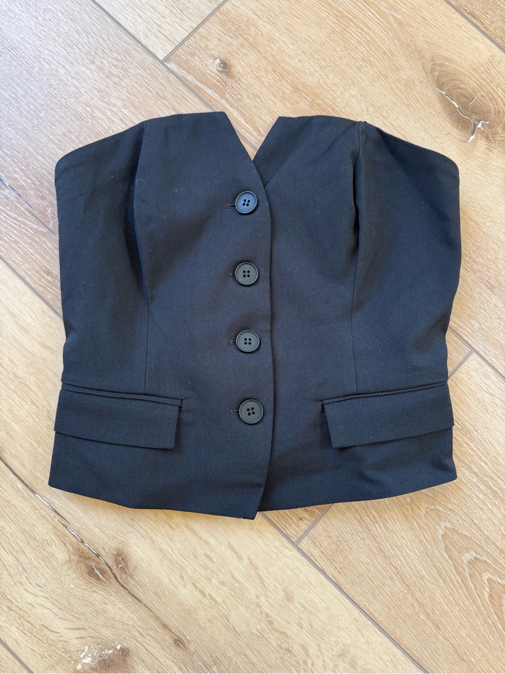 Sincerely Jules Strapless Button-Front Top